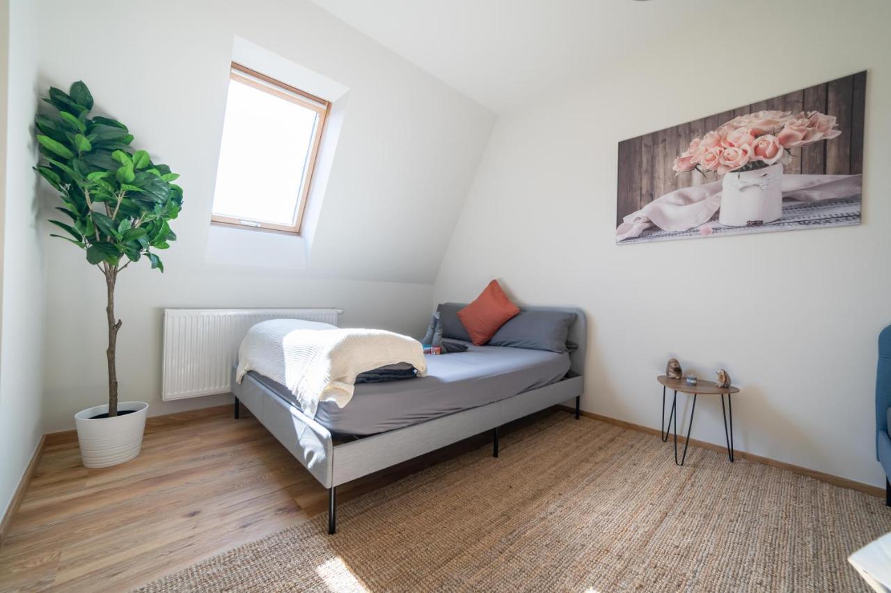 Fullhouse - Zwickau - F45 Apartments - Smarttv - Nespresso Buitenkant foto