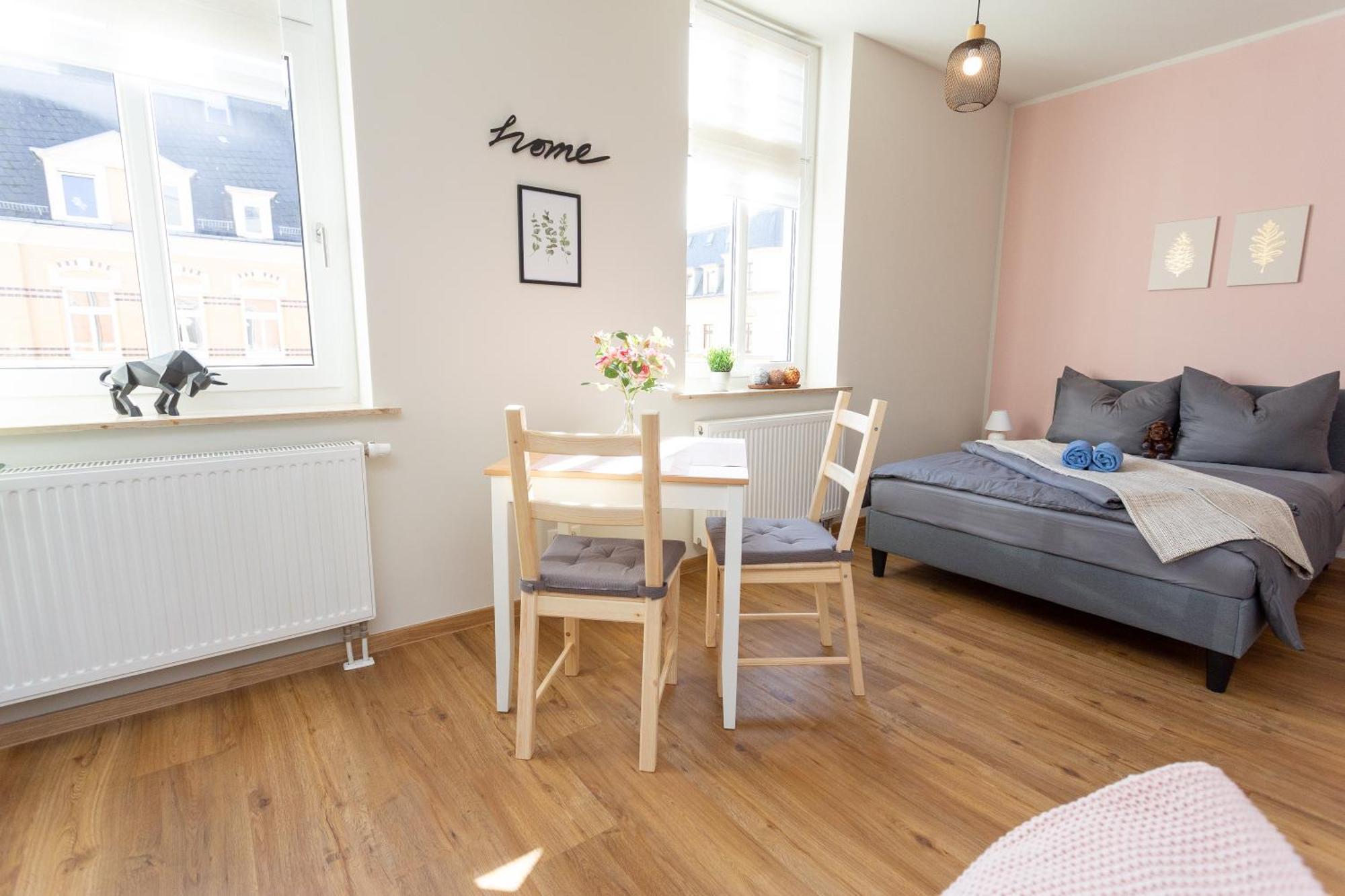 Fullhouse - Zwickau - F45 Apartments - Smarttv - Nespresso Buitenkant foto